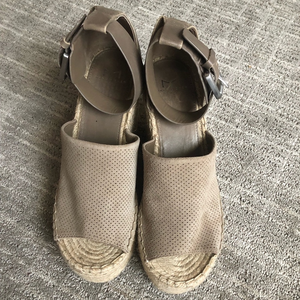 Marc Fisher Espadrilles